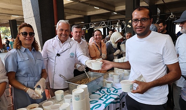 Başkan Şadi Özdemir, Fethiye Mahallesi’nde vatandaşlarla buluştu